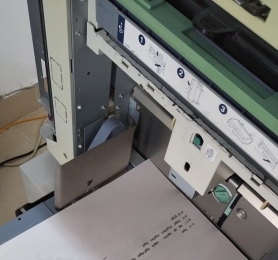 理想2560速印机制版中间有字两边空白