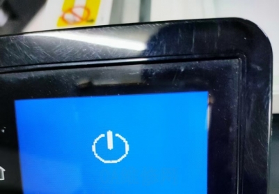 hp m479出现蓝屏